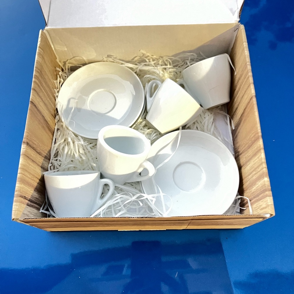 4 white espresso tea cups - Picture 3 of 6